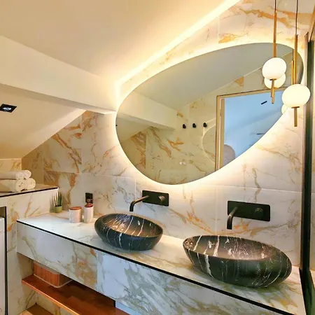 L'escapade Bord De - 3 Pieces - Golfe Juan *